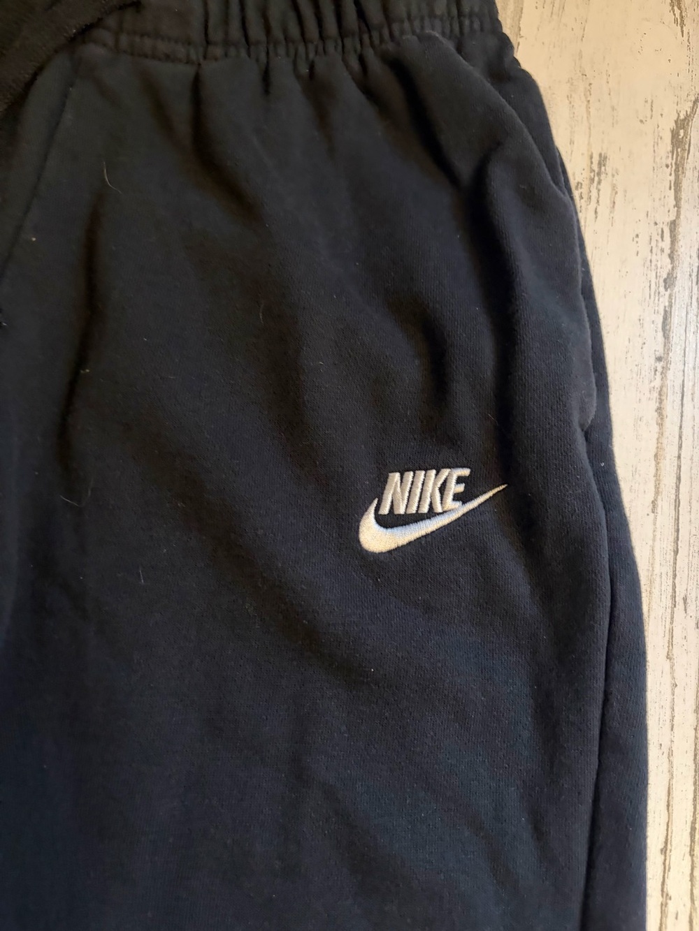 Nike joggers - Picture 2 of 6